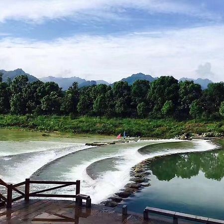 Zhangjiajie Yueranju Hostel Екстер'єр фото