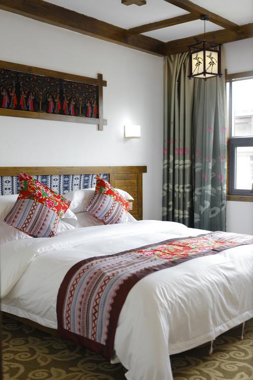 Zhangjiajie Yueranju Hostel Екстер'єр фото