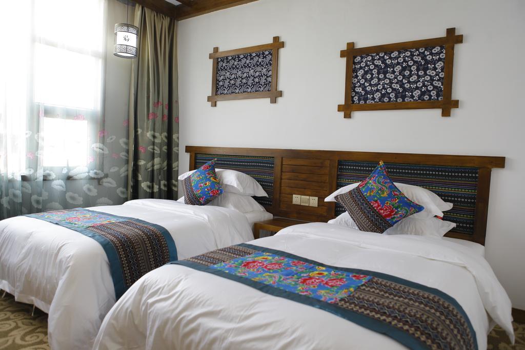 Zhangjiajie Yueranju Hostel Екстер'єр фото