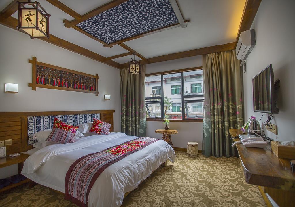Zhangjiajie Yueranju Hostel Екстер'єр фото