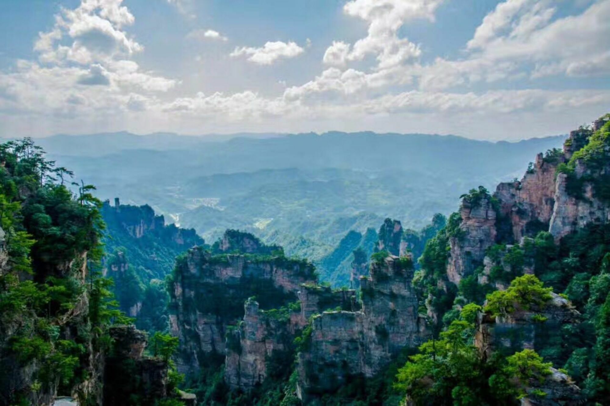 Zhangjiajie Yueranju Hostel Екстер'єр фото